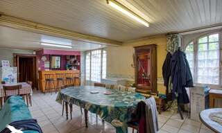 Maison 10 Pièces 202 m² à vendre à Cressensac-Sarrazac (46600)