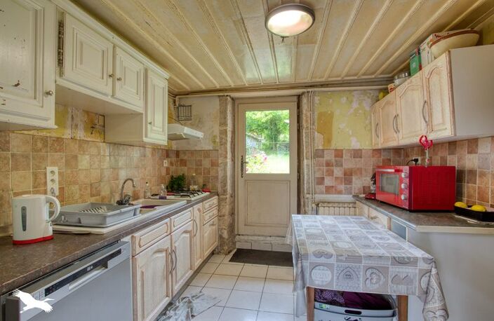 Maison de bourg de 10 pièces principales — photo 3