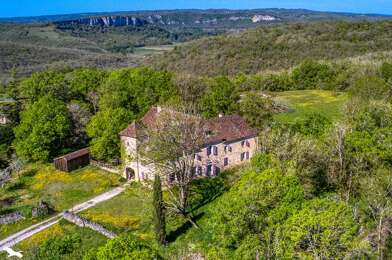 Maison 11 pièces 715000 €