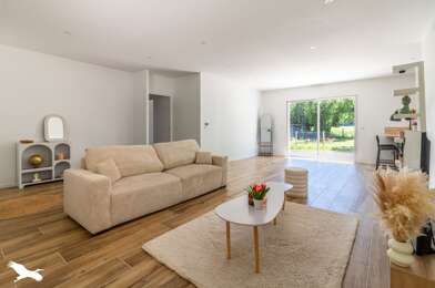 Maison 5 pièces 307110 €
