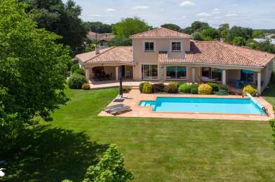 Maison 7 pièces 549900 €