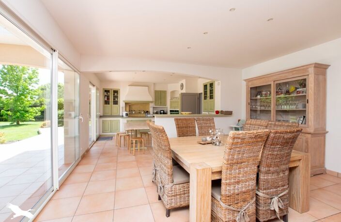 Vente maison 7 pièces 209 m² Carbonne (31390) — photo 4