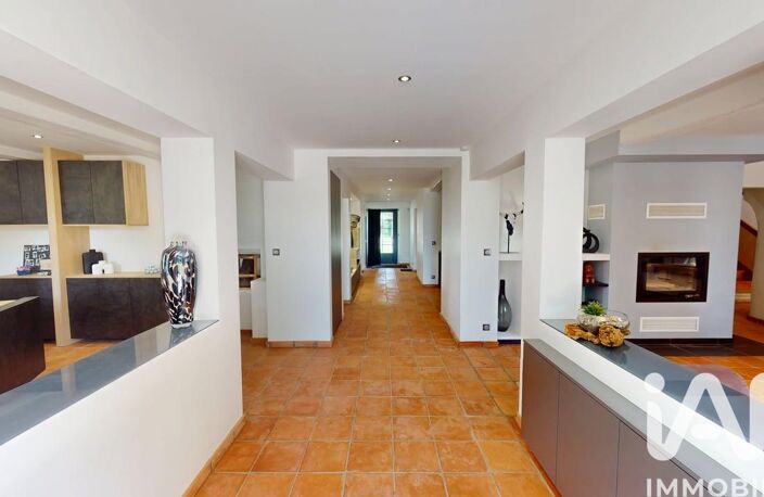 Vente Maison/villa 9 pièces — photo 4