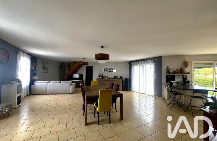 Vente Maison de campagne 7 pièces — photo 2