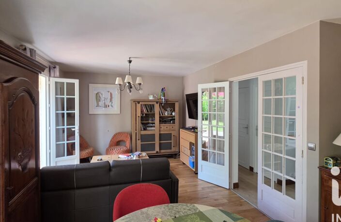 Vente Maison/villa 5 pièces — photo 2