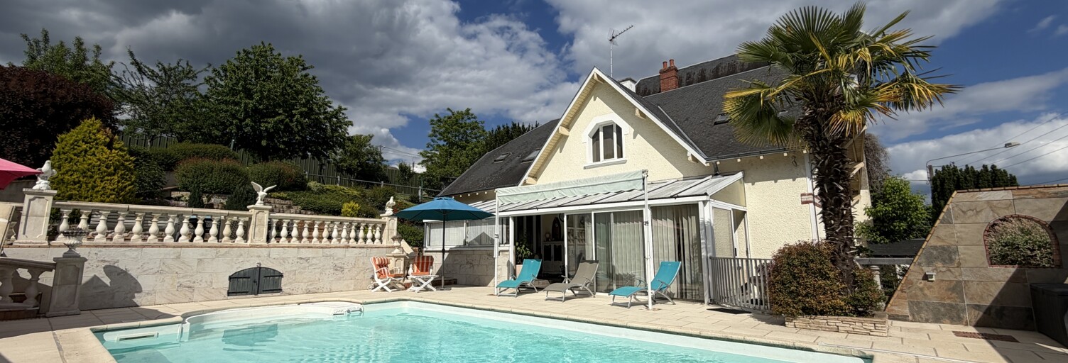 Maison 8 Pièces 245 m² à vendre à Vierzon (18100)