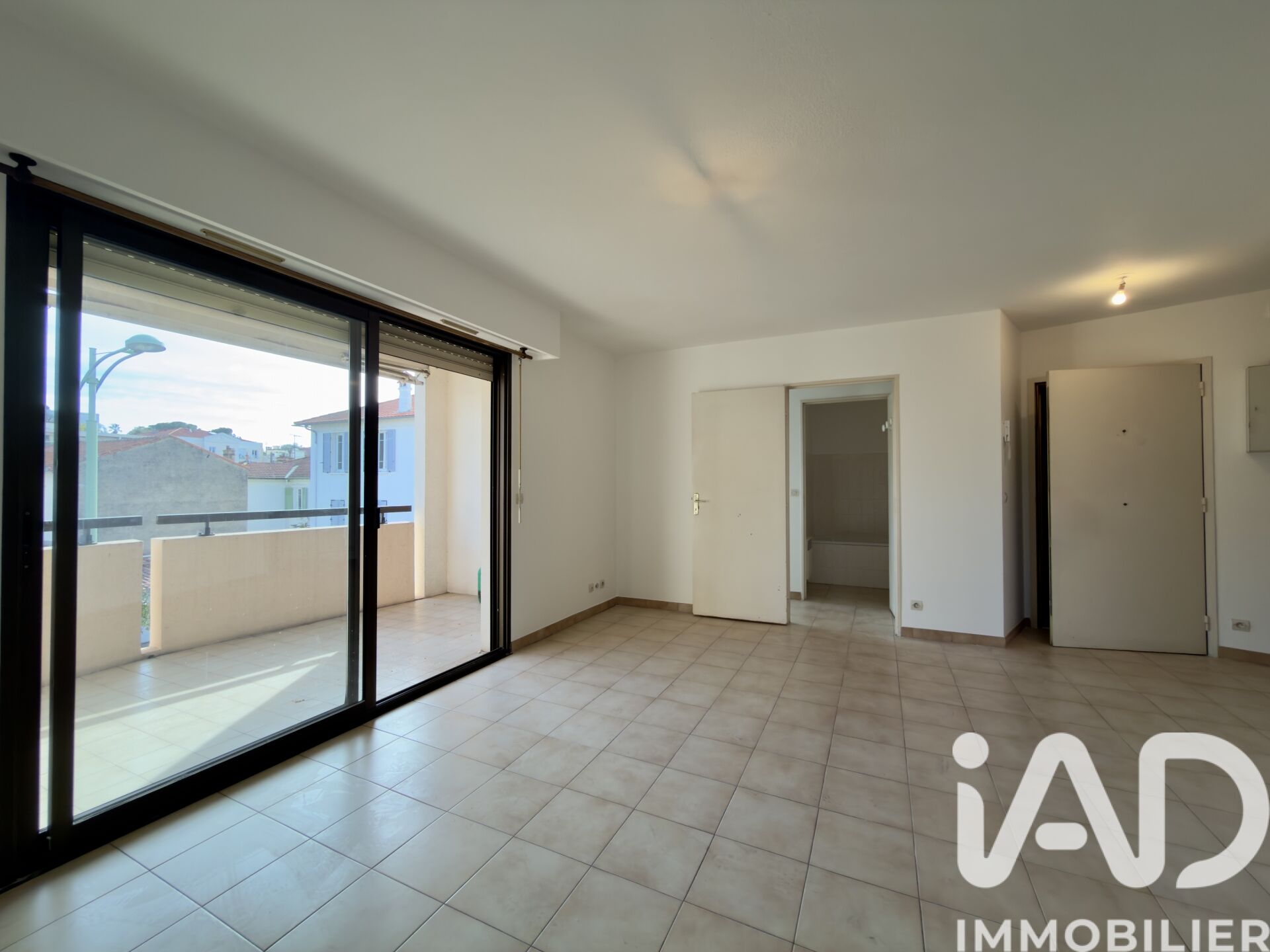 Appartement à louer, 2 pièces, 39 m², Le Cannet