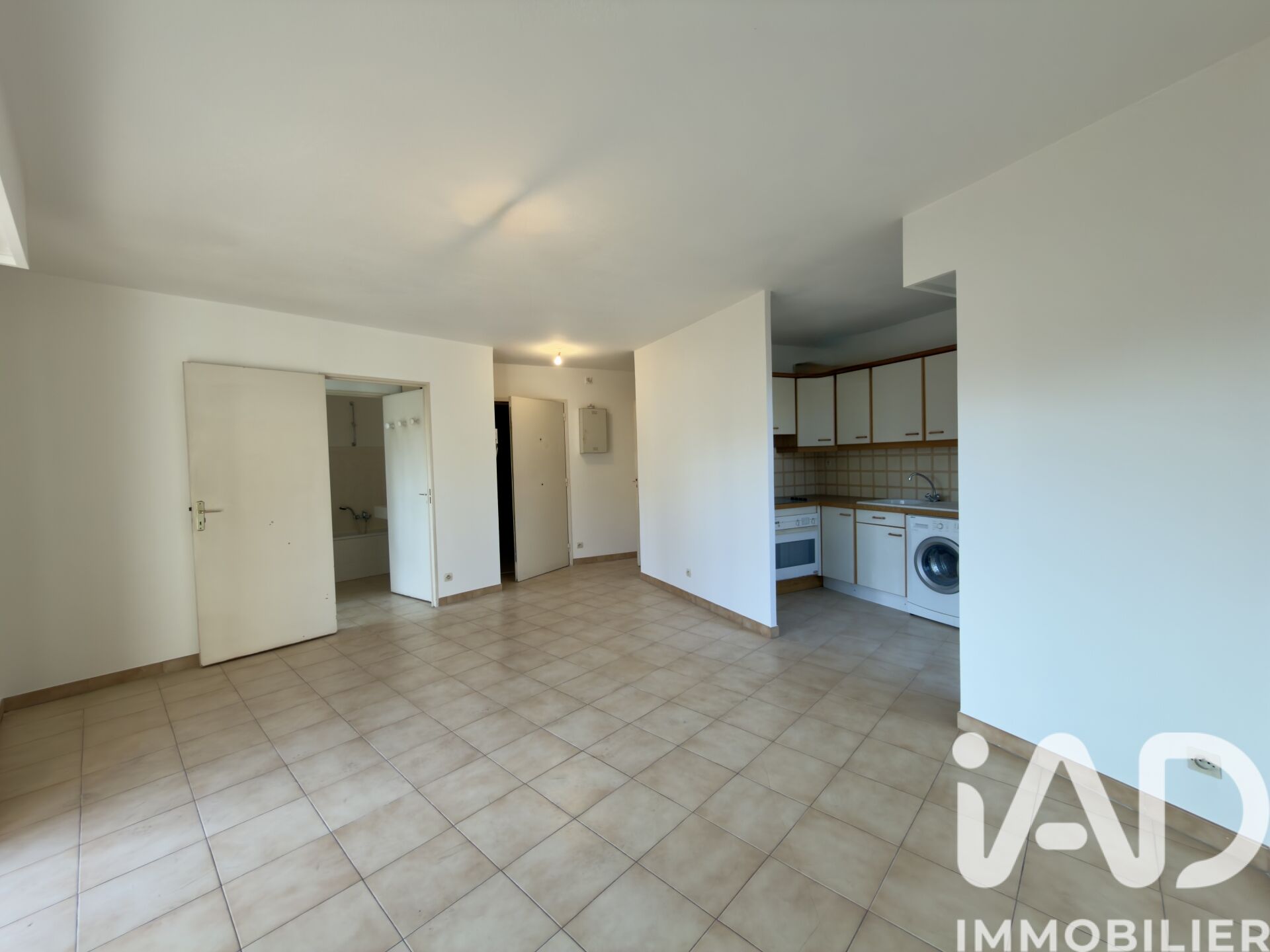 Location Appartement 2 pièces - Photo 3