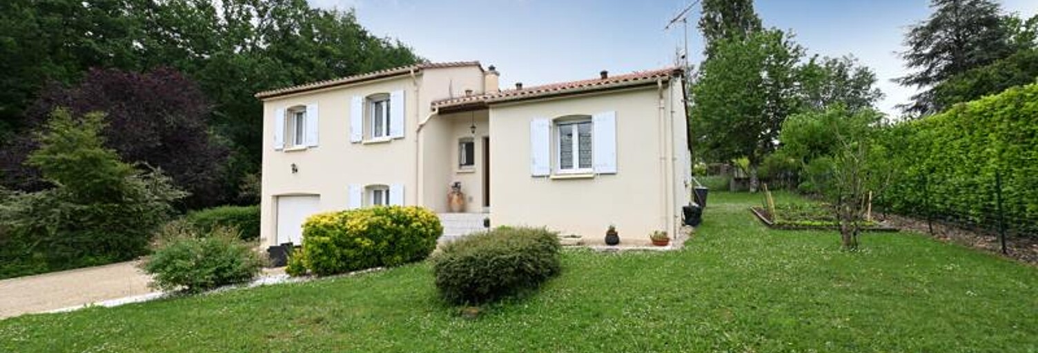 Maison 5 Pièces 122 m² à vendre à Puymoyen (16400)