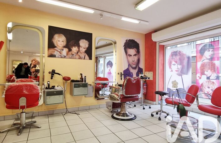 Vente Esthétique, Coiffure 90 m&sup2; — photo 5