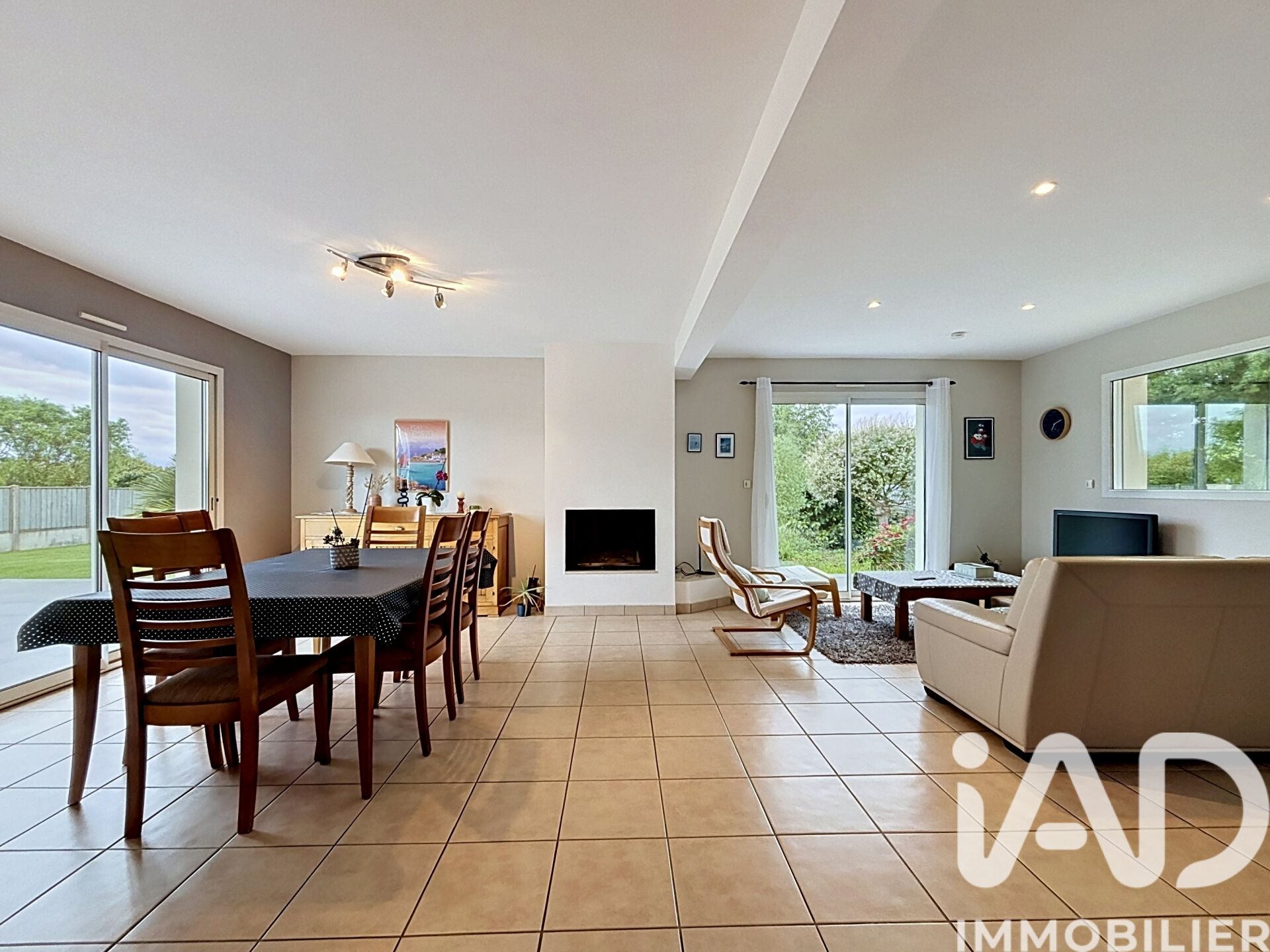 Vente Maison/villa 5 pièces - Photo 2