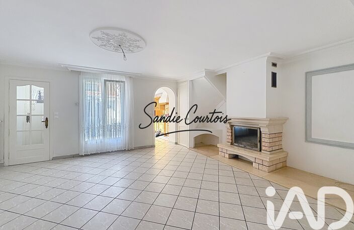 Vente Maison de ville 5 pièces — photo 2