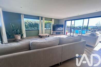Maison 8 pièces 325000 €