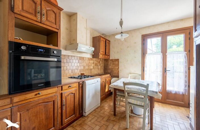 Vente maison 5 pièces 87 m² Mehun-sur-Yèvre (18500) — photo 3