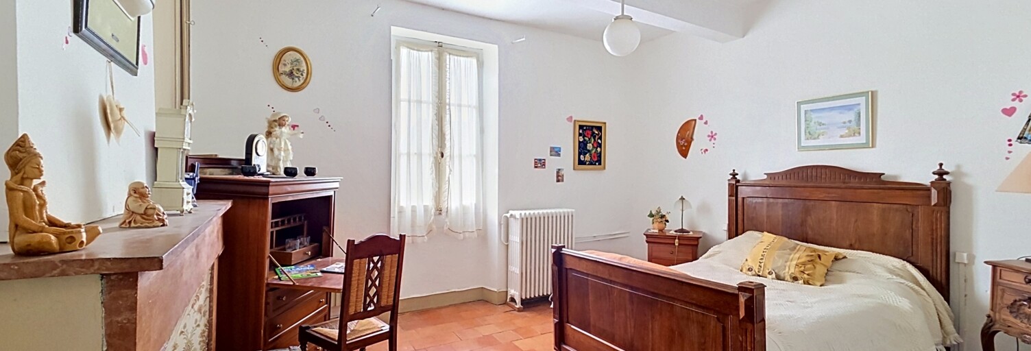 Maison 8 Pièces 202 m² à vendre à Puycasquier (32120)