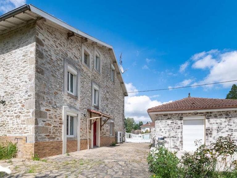 Maison en pierre de 5 pièces principales — photo 1