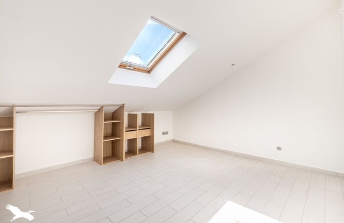 Maison en pierre de 5 pièces principales — photo 5