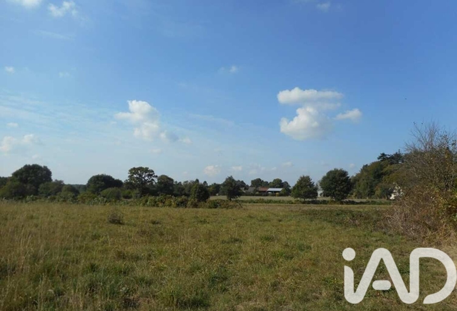 Vente Terrain 589 m&sup2; — photo 1