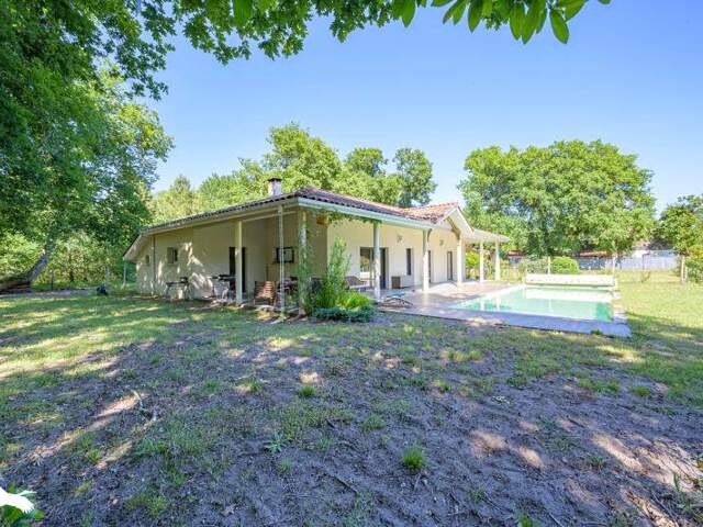 Contemporaine de 4 pièces principales — photo du bien