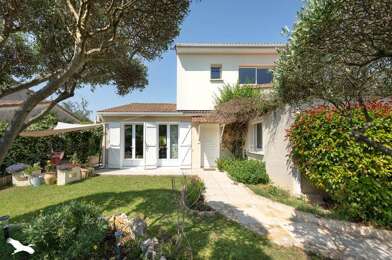 Maison 7 pièces 680550 €