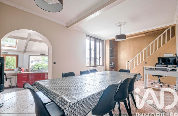 Vente Maison/villa 8 pièces — photo 3