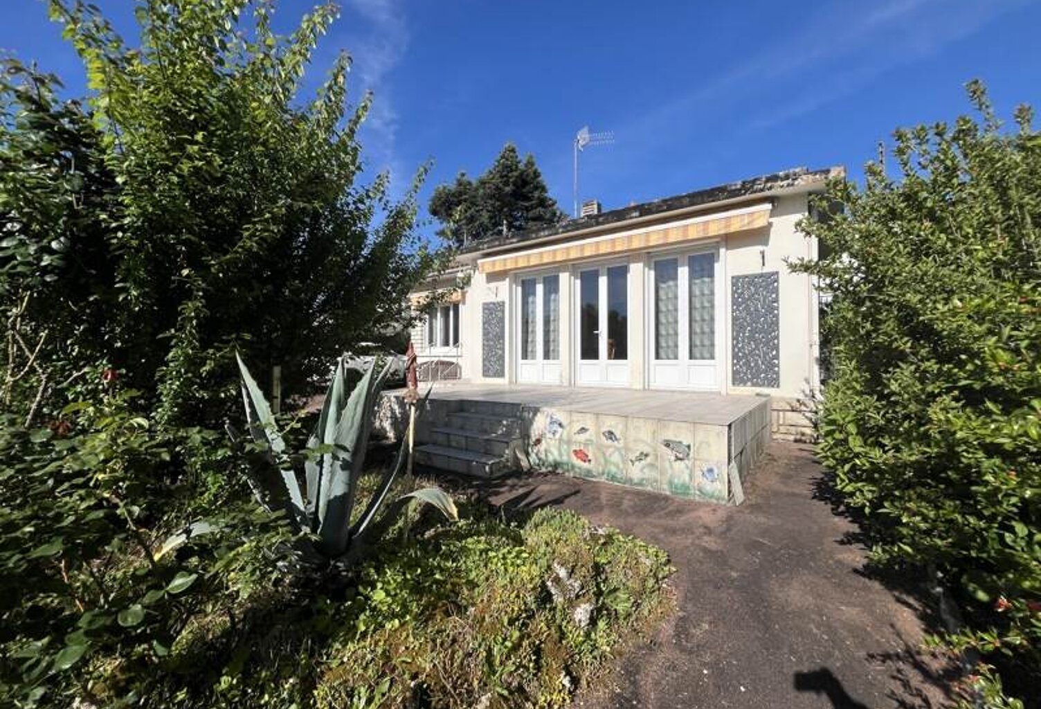 Vente maison 4 pièces 89 m² Ribérac (24600) — photo 1