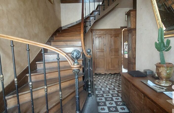 Vente Maison/villa 10 pièces — photo 4