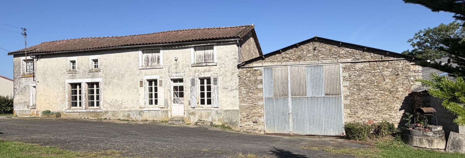 Maison 6 Pièces 135 m² à vendre à Saint-Hilaire-de-Voust (85120)