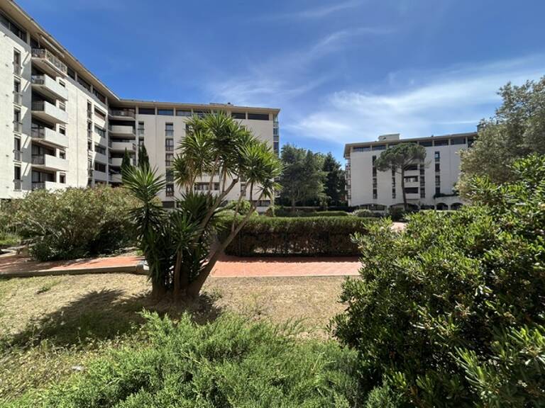 F4 RESIDENCE ANATOLE FRANCE — photo 1