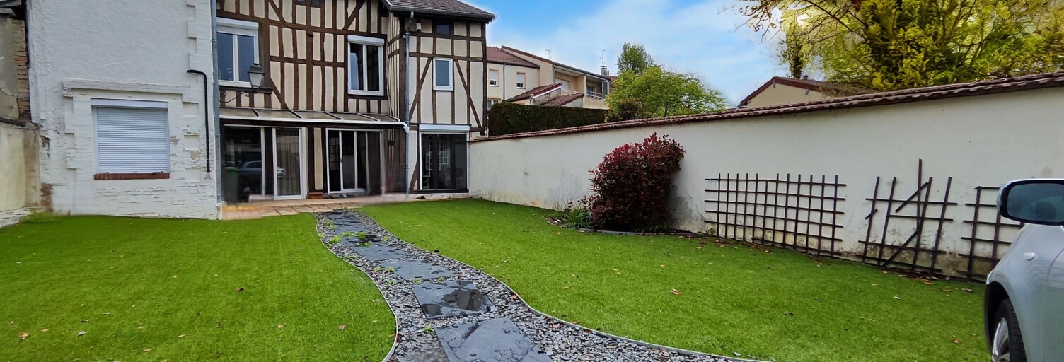 Maison 12 Pièces 445 m² à vendre à Châlons-en-Champagne (51000)