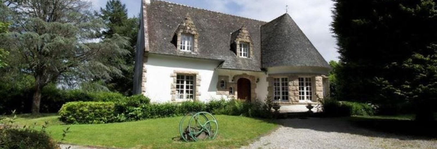 Maison 10 Pièces 296 m² à vendre à Le Faouët (56320)