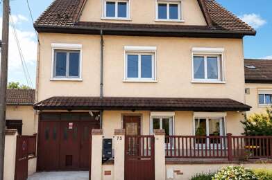 Appartement 3 pièces 1270 €
