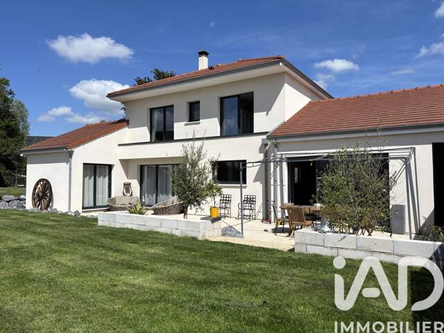 Vente Maison/villa 5 pièces — photo du bien