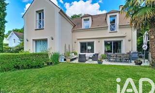 Maison 6 Pièces 167 m² à vendre à Parmain (95620)