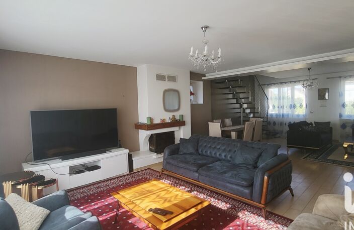 Vente Maison/villa 5 pièces — photo 3