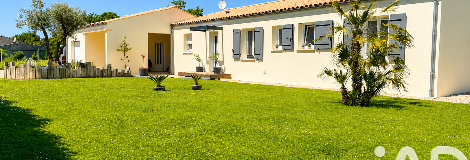 Maison 4 Pièces 112 m² à vendre à Jazennes (17260)