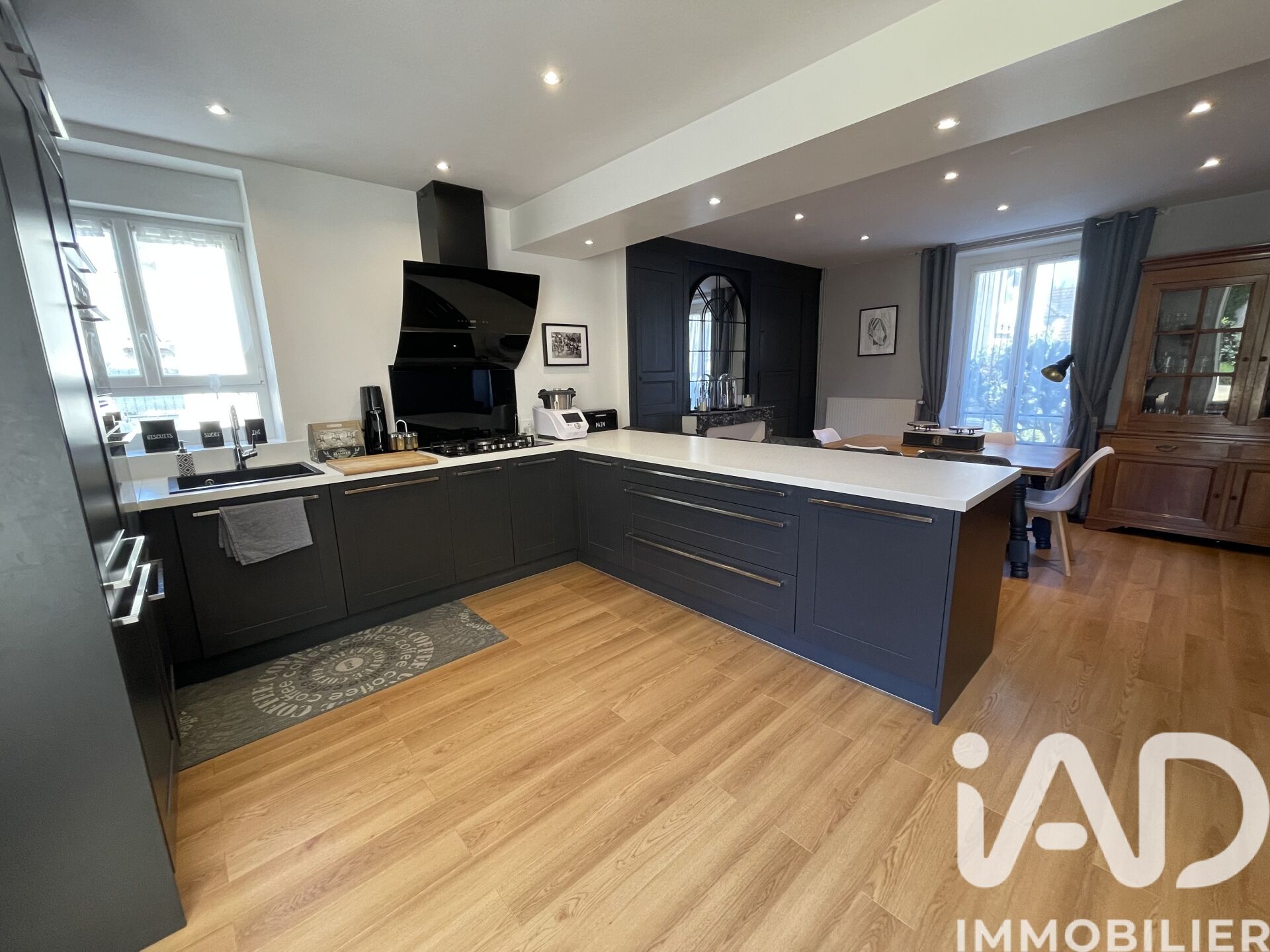 Vente Maison/villa 7 pièces - Photo 3