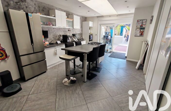 Vente Maison/villa 5 pièces — photo 4