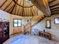 EXCEPTIONNELLE PROPRIÉTÉ FAMILIALE AUX VOLUMES RARES UN VÉRITABLE COUP DE COEUR — photo 3