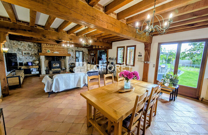 EXCEPTIONNELLE PROPRIÉTÉ FAMILIALE AUX VOLUMES RARES UN VÉRITABLE COUP DE COEUR — photo 5