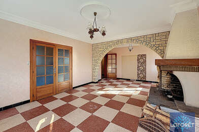 Maison 8 pièces 399900 €