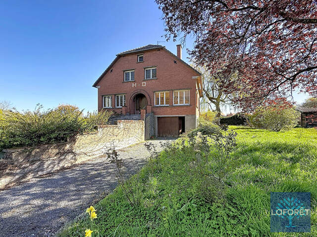 Maison de maître avec terrain constructible Saint-Amand-Les-Eaux — photo du bien