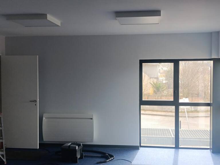 OLEMPS - LOCAL PROFESSIONNEL / BUREAUX en étage — photo 1