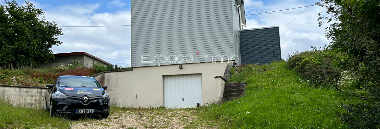 Maison 6 Pièces 96 m² à louer à Montville (76710)