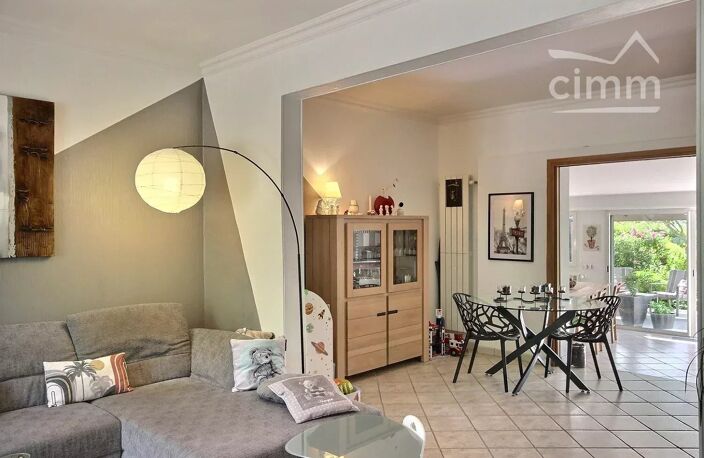Maison familiale 4 chambres, terrain de 483 m² exposé sud, sans — photo 4