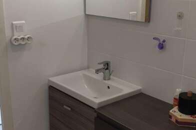Appartement 3 pièces 897 €