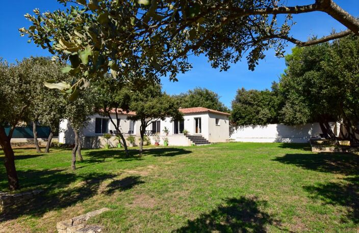 Maison d'architecte, plain pied à UZES , 136 m² — photo 5