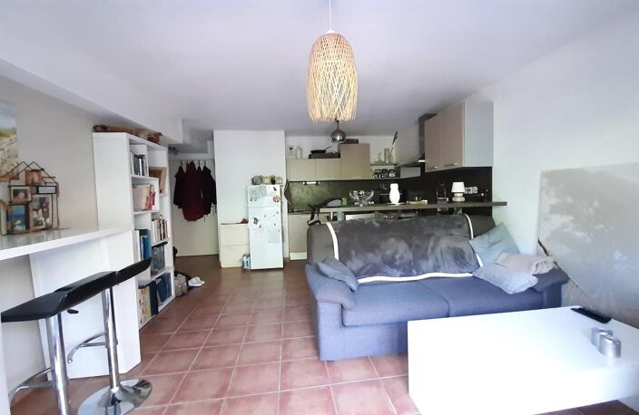 Appartement T3 avec terrasse À Vendre — photo 5