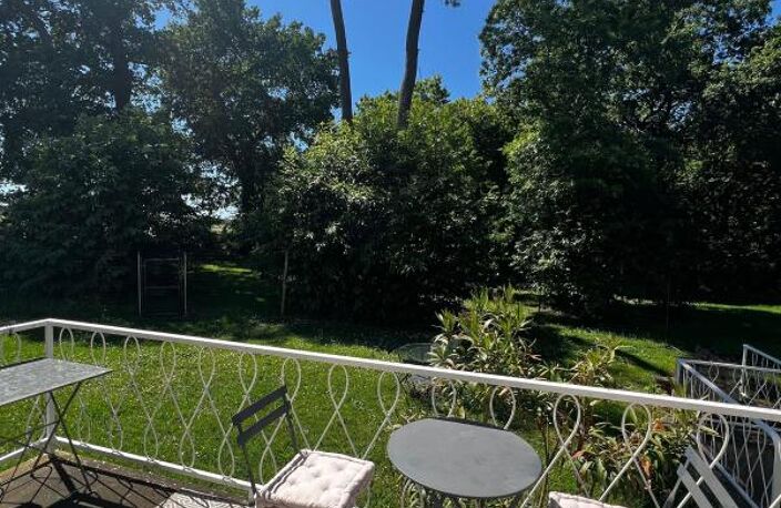 Maison Typique des années 60 avec beau terrain SAINT ANDRE DE LIDON — photo 2