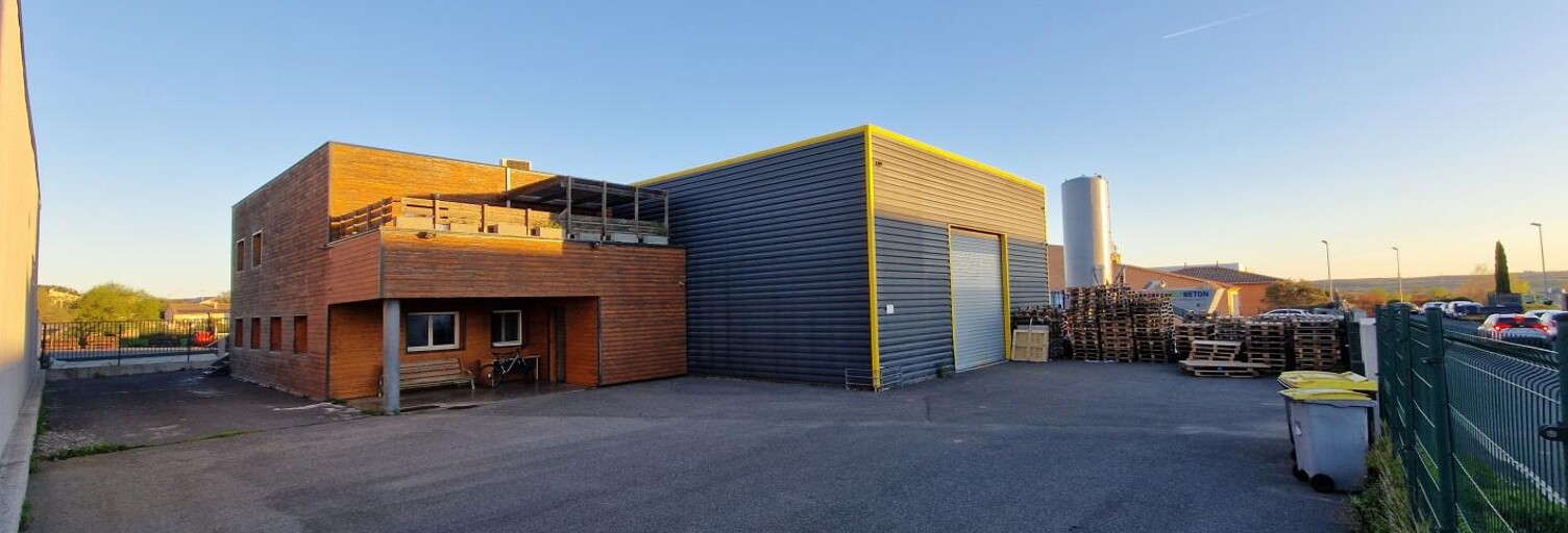 Local industriel  641 m² à vendre à Saint-Thibéry (34630)